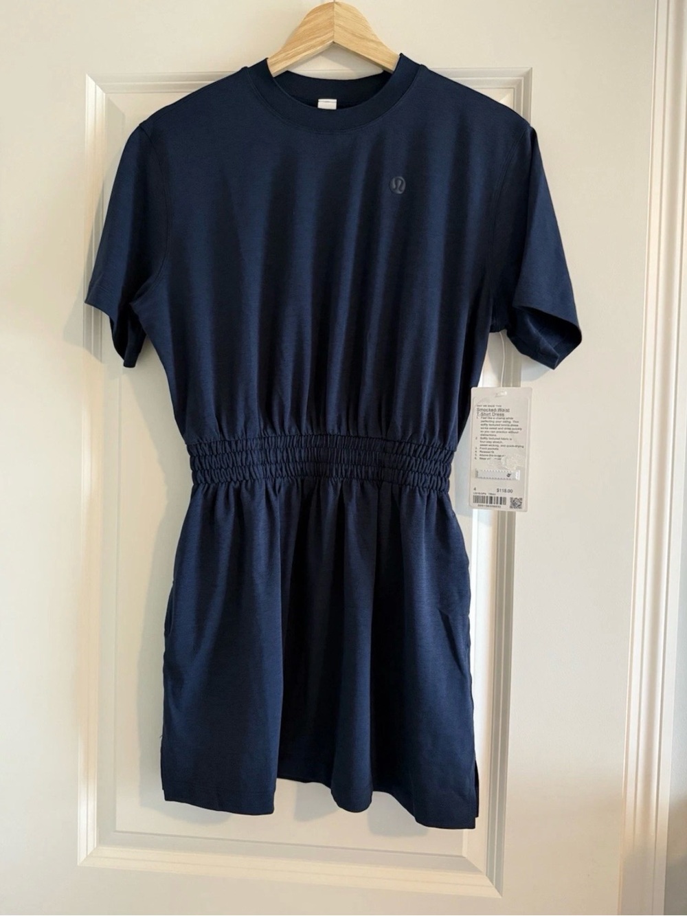 Lululemon Size 4 Smocked Waist T-Shirt Dress TRNV True Navy Blue New